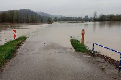 2803_voda_poplave