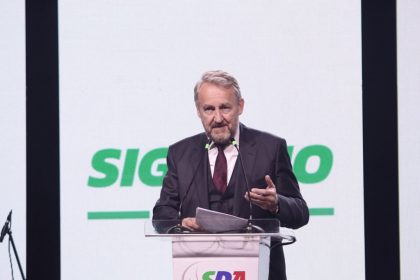 2809_sda_izetbegovic