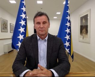 2909_novalic_live