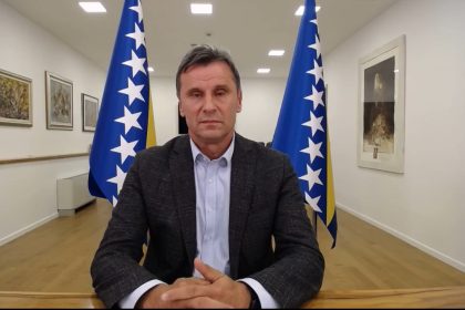 2909_novalic_live