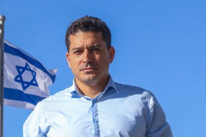 Amichai Chikli