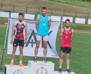 BENJAMIN TOPCAGIC - BRONZANI NA 100 I 200 M NA PBIH ZA JUNIORE-KE ZA 2026