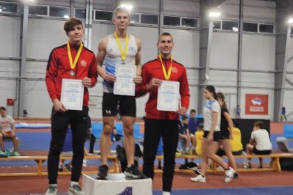 Bakir Baković i Bakir Musić na pobjedničkom postolju - 60 m