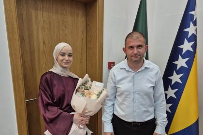 Lejla Badžić iz Tuzle postala hafiza Kur’ana Časnog