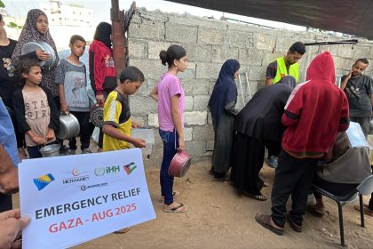 Merhamet obroci Gaza - avgust (3)