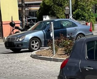 Parking (6)