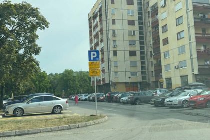 Parking_sjenjak (3)
