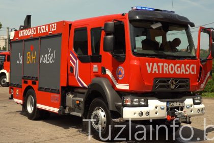 VATROGASNO VOZILO