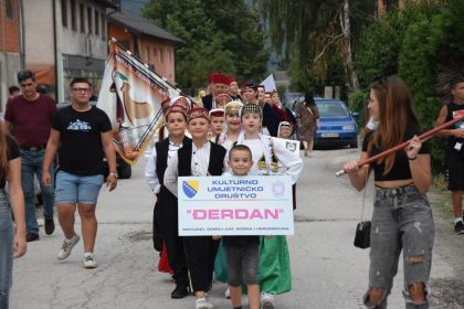 Vece folklora Vozucko ljeto 1