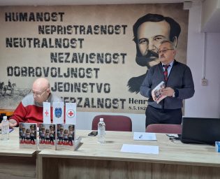 crveni kriz tuzla