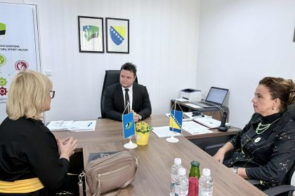 gazdic i predstavnice udruzenja gracanicko keranje