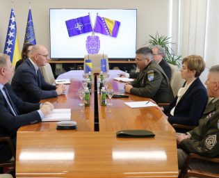 grad tuzla-nato