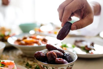 iftar inz ilustracija