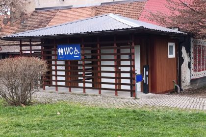 javni wc (1)