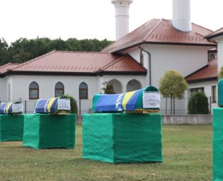 kolektivna dzenaza