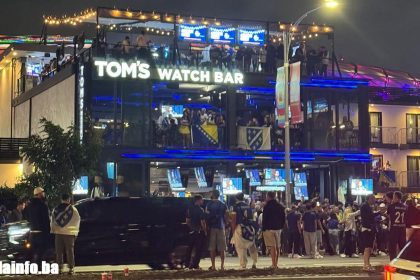 navijaci_toms watch bar