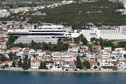 neum hotel