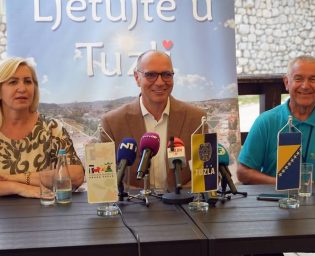 press_turisticka