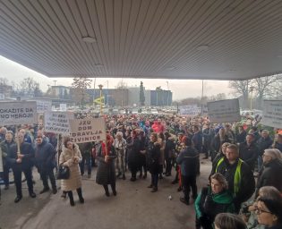 protesti_zdravstveni radnici