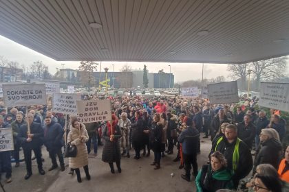 protesti_zdravstveni radnici