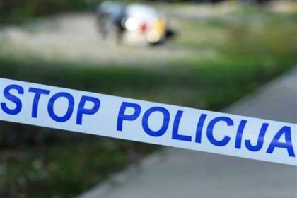 1208 Stop policija