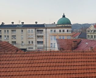 2602 tuzla krovovi