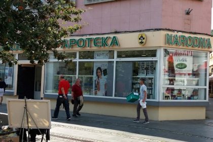 2204 apoteke tuzla