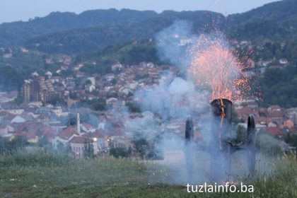 0505 top kicelj