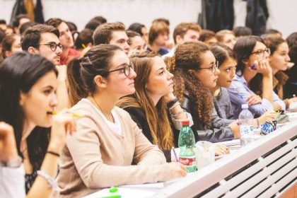 1306 studenti