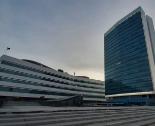 0512 parlament