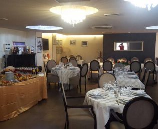 1705 restoran