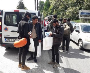 1008 migranti