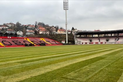 stadion tusanj_novi travnjak