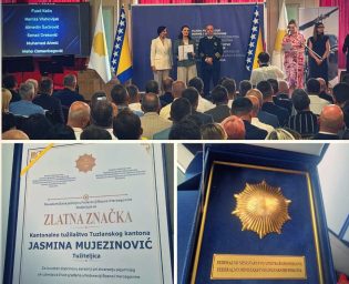 tuziteljica plaketa