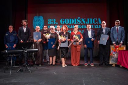 tuzlanske plakete